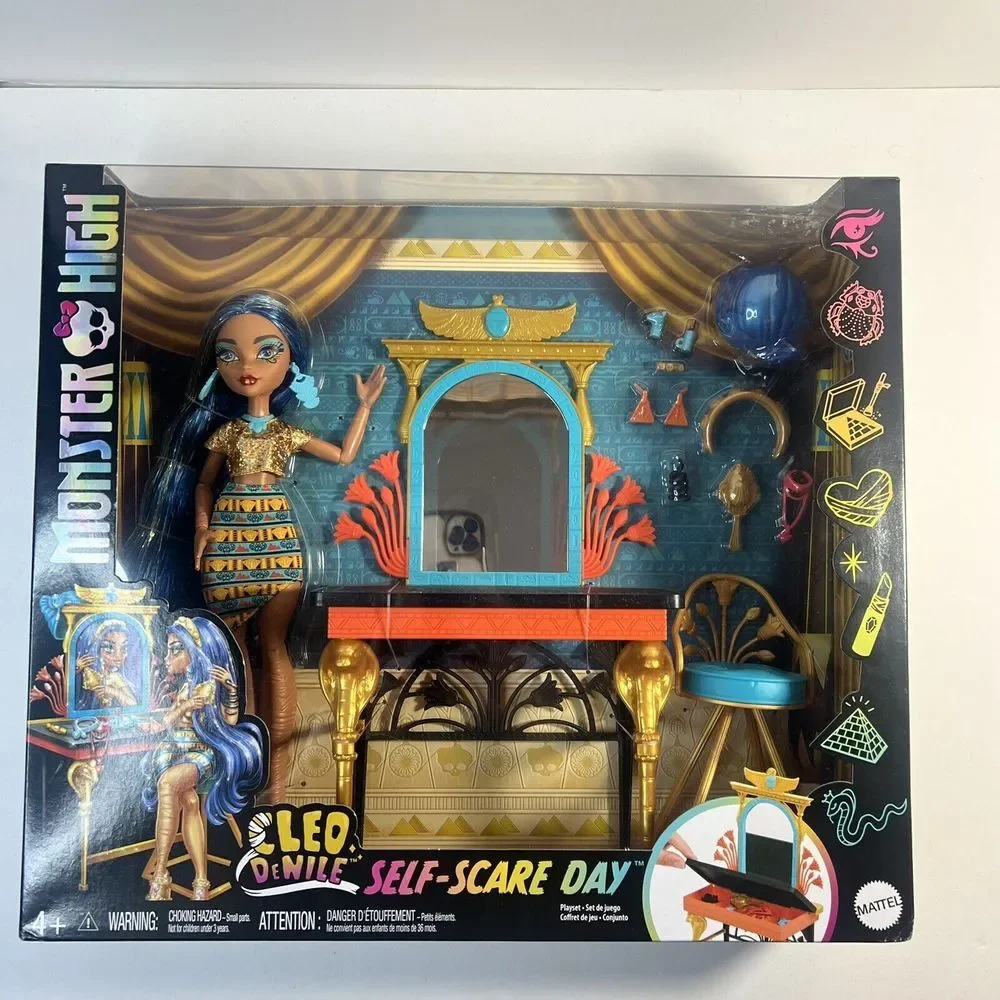 Monster High Cleo De Nile Self Scare Day Doll And Vanity Set With acessories NEW